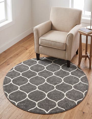 3' x 3' Lattice Frieze Round Rug