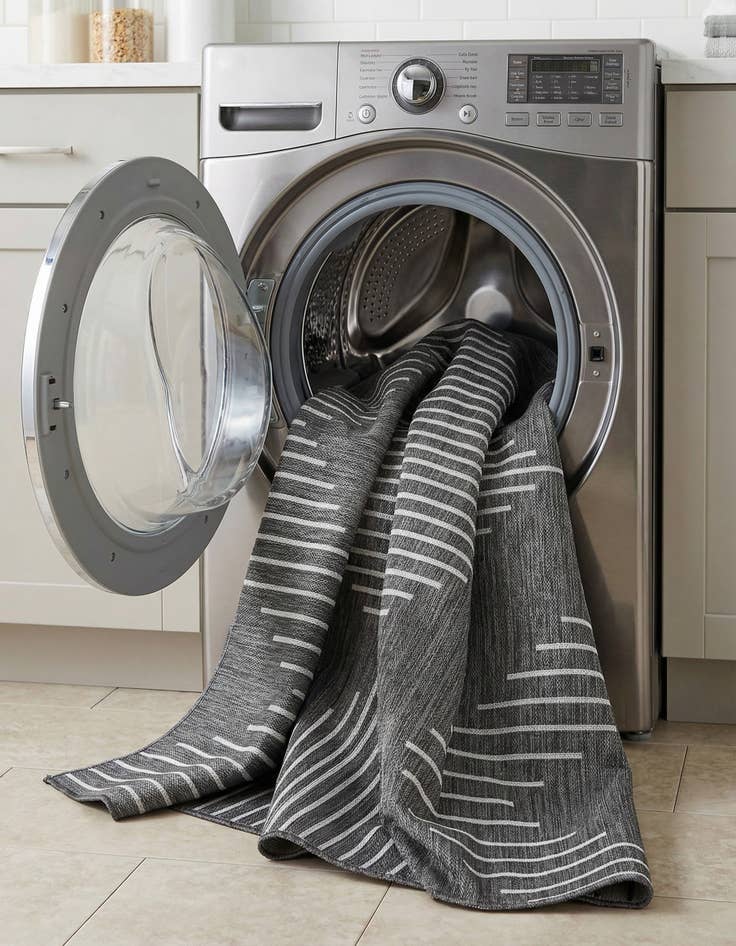 Detail image of 7' 10 x 10'  Washable Modern Indoor / Outdoor Rug