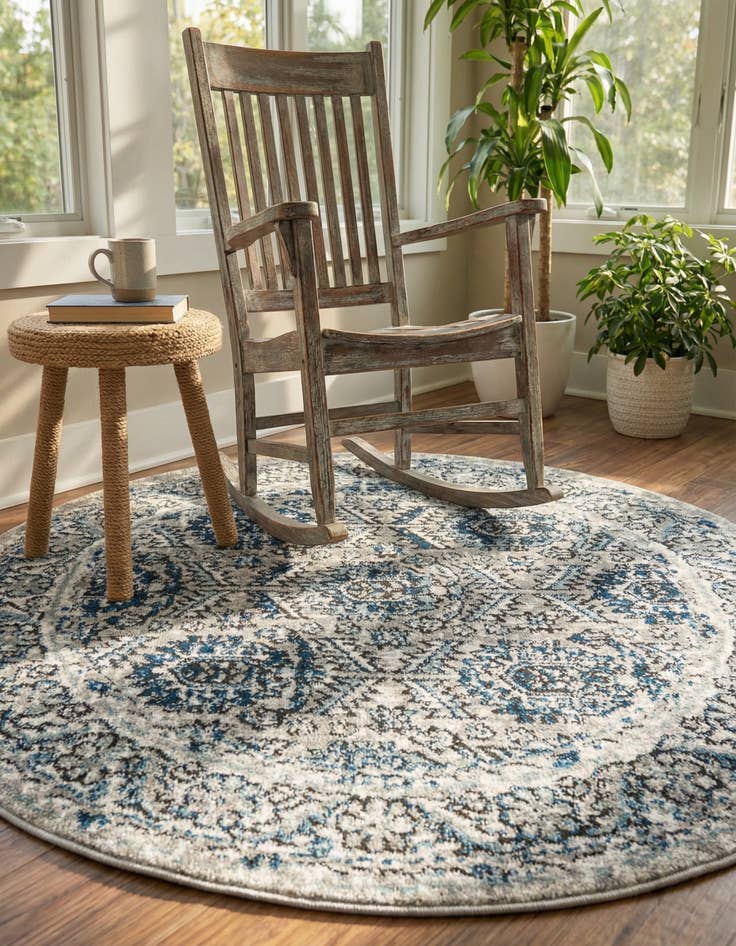 Detail image of 3' 3 x 3' 3 Nyla Round Rug