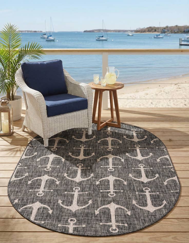 Detail image of 5' 3 x 8'  Washable Coastal Indoor / Outdoor Oval Rug
