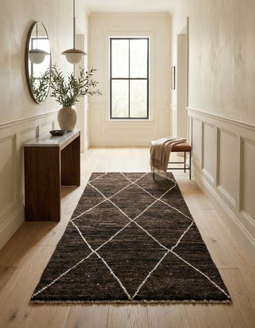 2' 9 x 5' 6 Hand Knotted Moroccan Wool Runner Rug