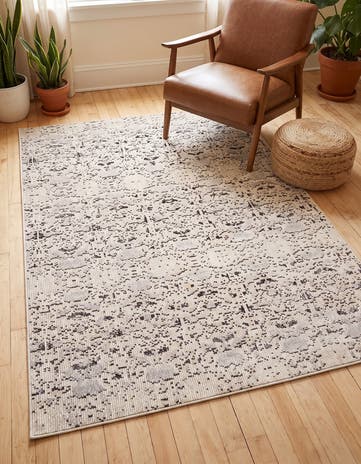 4' x 6' Amulet Rug