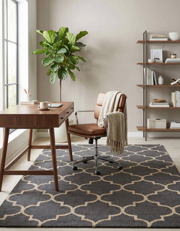 Detail image of 5' x 8' Luna Wool Rug