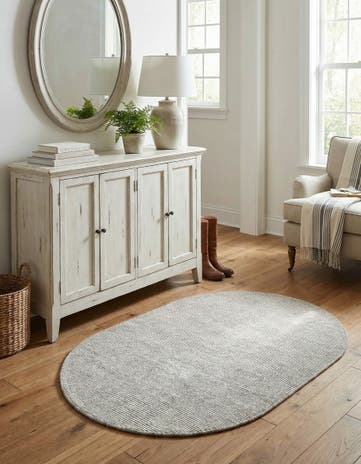 3' 1 x 5' 1 Hand Woven Jill Zarin English Manor Wool Oval Rug