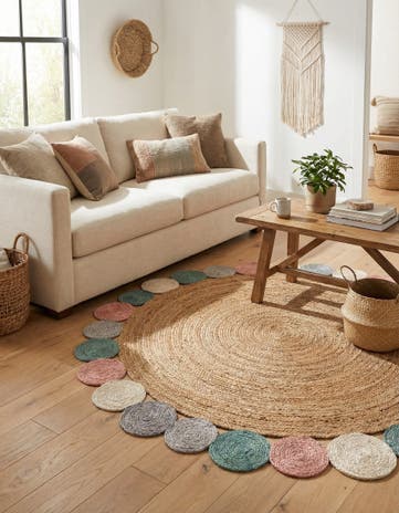 6' 1 x 6' 1 Handmade Braided Jute Round Rug