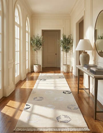 2' 8 x 10' Darya Runner Rug