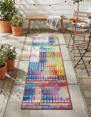 2' 7 x 10' Easy-Clean Modern Indoor / Outdoor Runner Rug