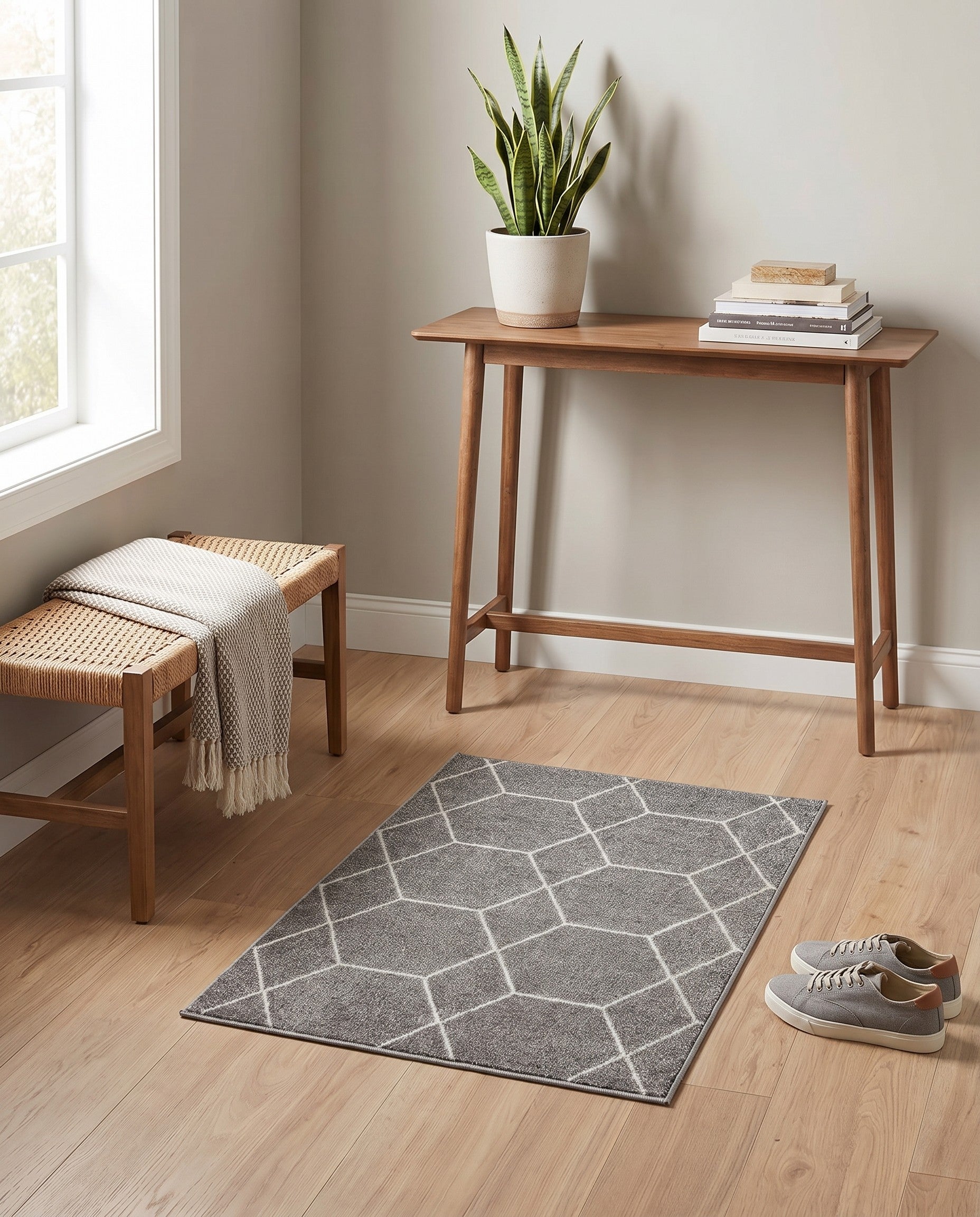 2' x 3' Lattice Frieze Rug