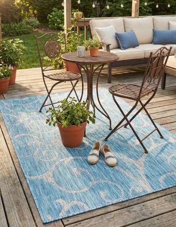Light Aqua Easy-Clean Botanical Indoor / Outdoor Rug