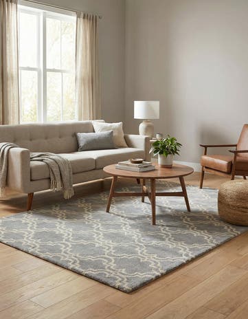 5' 1 x 7' 9 Luna Rug