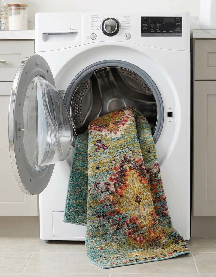 Detail image of  4' x 6'  Washable Carnevale Rug