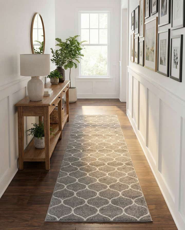 2' 6 x 12' Lattice Frieze Runner Rug