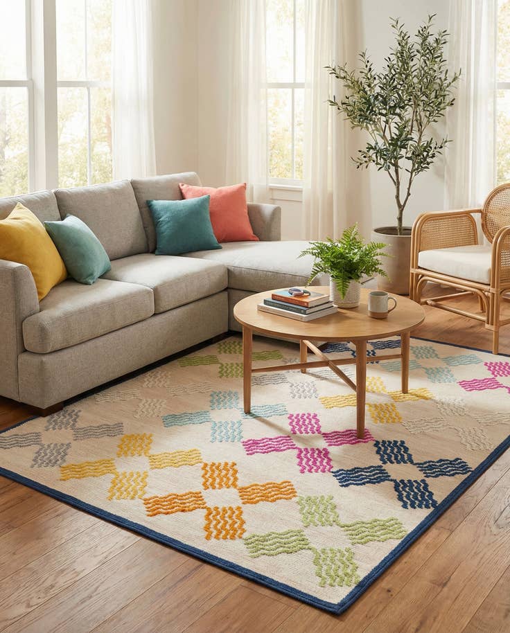 Detail image of 5' x 7' 7 Easy-Clean Indoor / Outdoor Rug