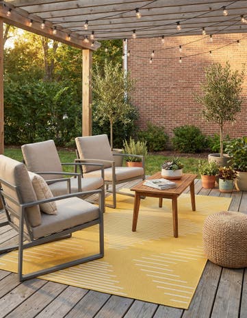 5' 3 x 8' Easy-Clean Modern Indoor / Outdoor Rug
