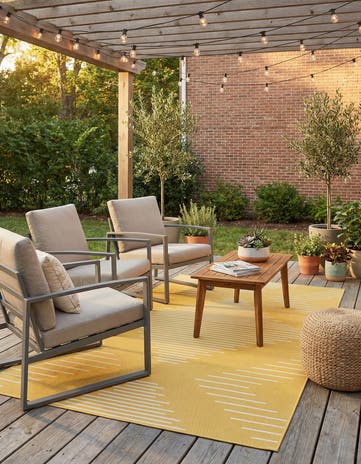 5' 3 x 8' Easy-Clean Modern Indoor / Outdoor Rug