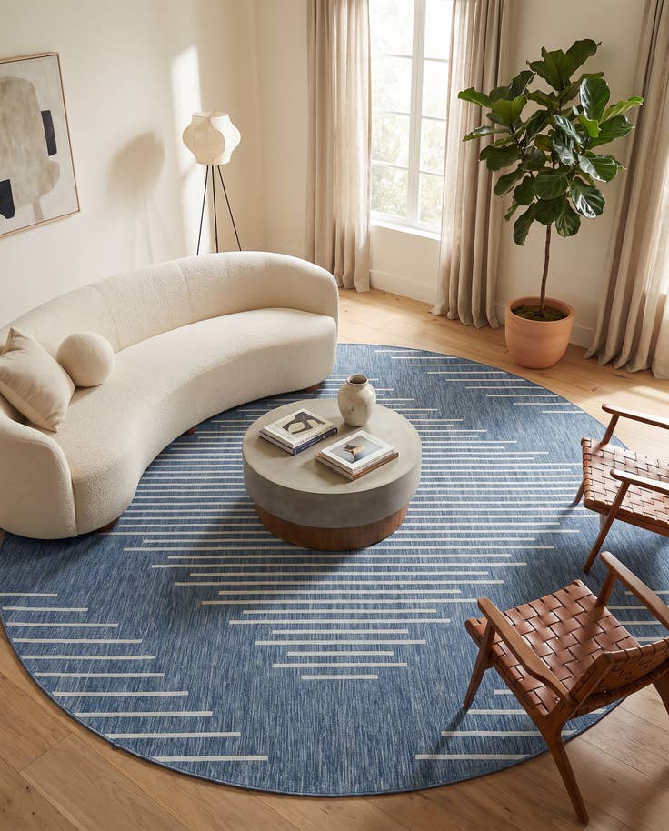 Detail image of 13' x 13' Easy-Clean Modern Indoor / Outdoor Round Rug
