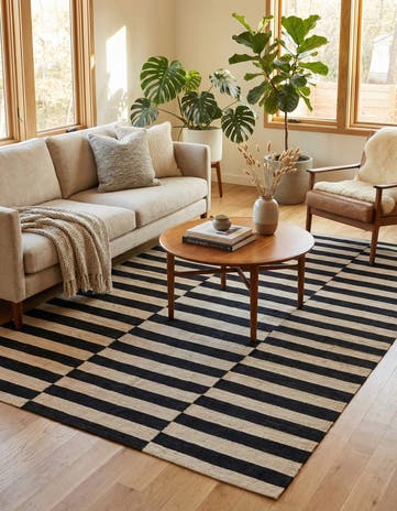 4' 2 x 5' 11 Hand Woven Kilim Modern Wool Rug