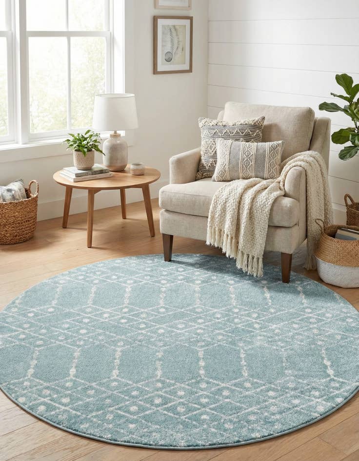 Detail image of 5' 3 x 5' 3 Paxon Trellis Round Rug