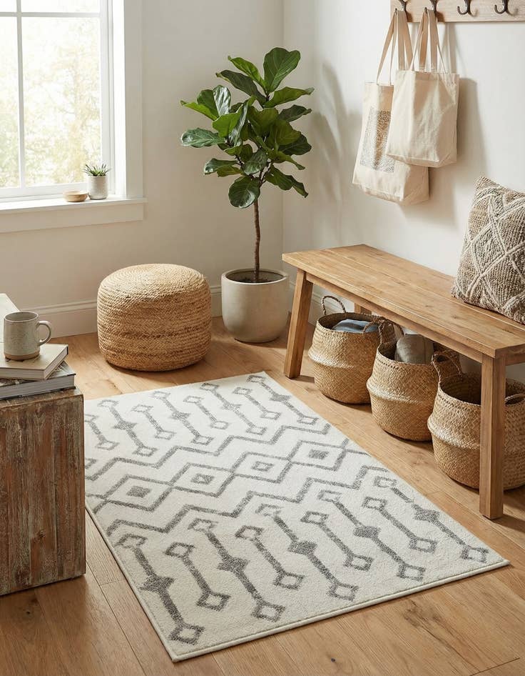 Detail image of  2' x 3' Kasbah Trellis Rug