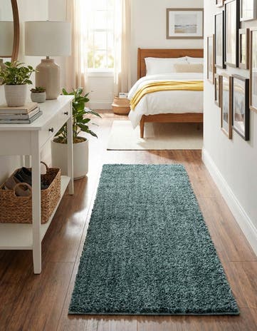 Rosemary Green Jill Zarin Shaggy Chic Runner Rug
