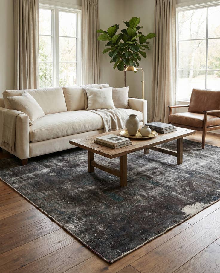 Detail image of 4' 9 x 8' 1 Hand Knotted Ultra Vintage Persian Wool Rug