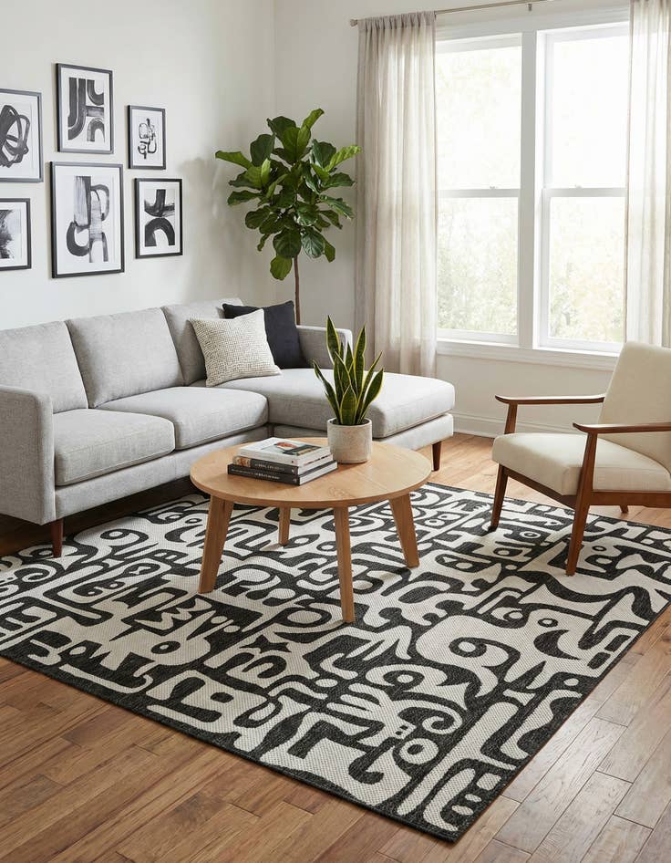 Detail image of  7' 10 x 7' 10  Washable Modern Indoor / Outdoor Square Rug