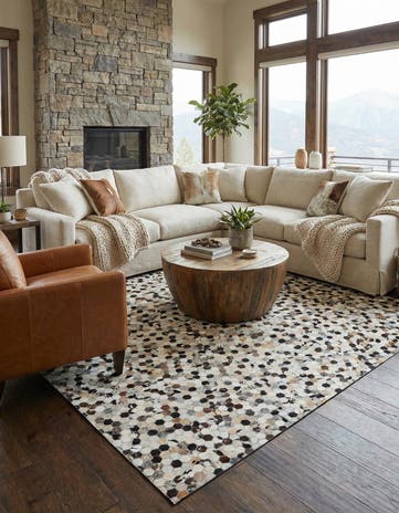 8' 1 x 10' Cowhide Leather Rug