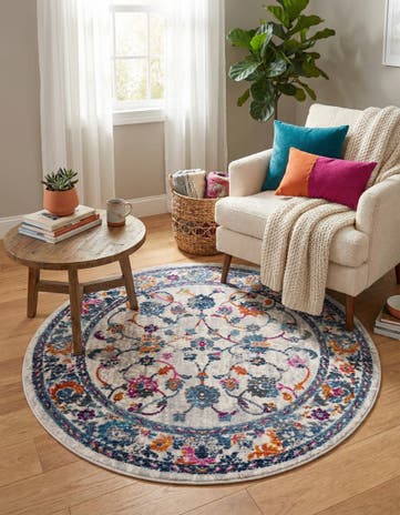Ivory Budapest Round Rug