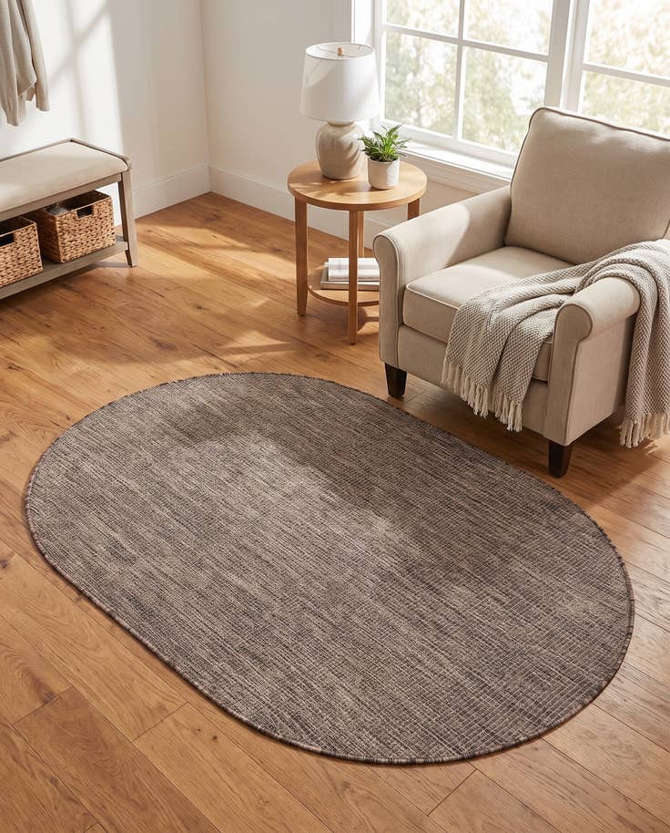 Detail image of 3' 1 x 5' 3 Easy-Clean Solid Indoor / Outdoor Oval Rug