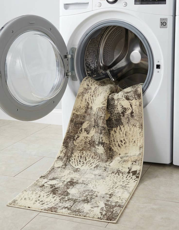 Detail image of  2' 7 x 10'  Washable Amalfi Runner Rug