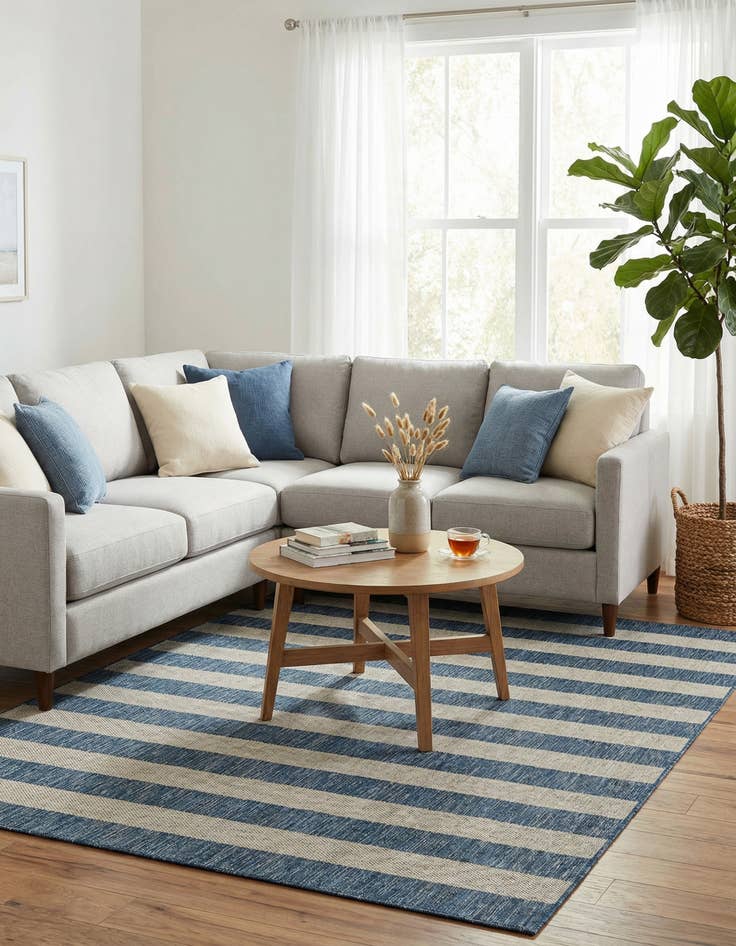 Detail image of 6' x 9'  Washable Striped Indoor / Outdoor Rug