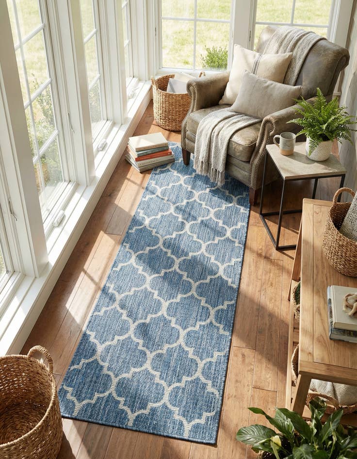Detail image of  2' x 8'  Washable Lattice Indoor / Outdoor Runner Rug