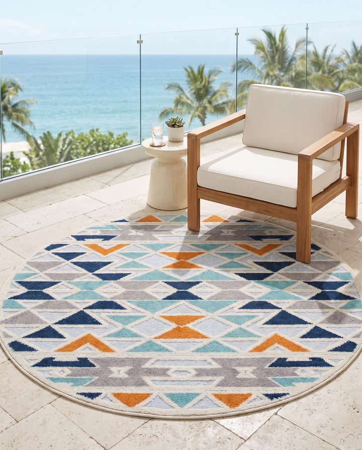5' 3 x 5' 3 Easy-Clean Aruba Indoor / Outdoor Round Rug