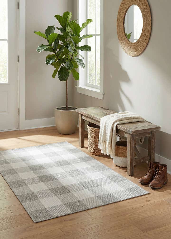 4' x 6' Easy-Clean Checkered Indoor / Outdoor Rug