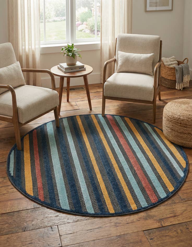 Detail image of 5' 3 x 5' 3  Washable Belize Indoor / Outdoor Round Rug