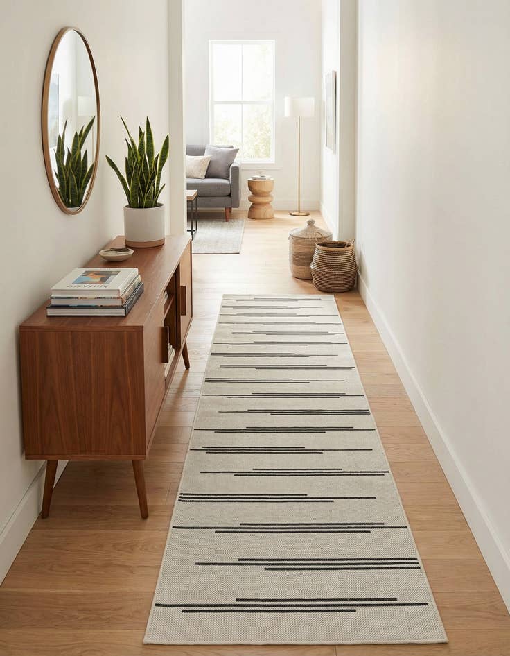 Detail image of 2' 7 x 12' Easy-Clean Modern Indoor / Outdoor Runner Rug