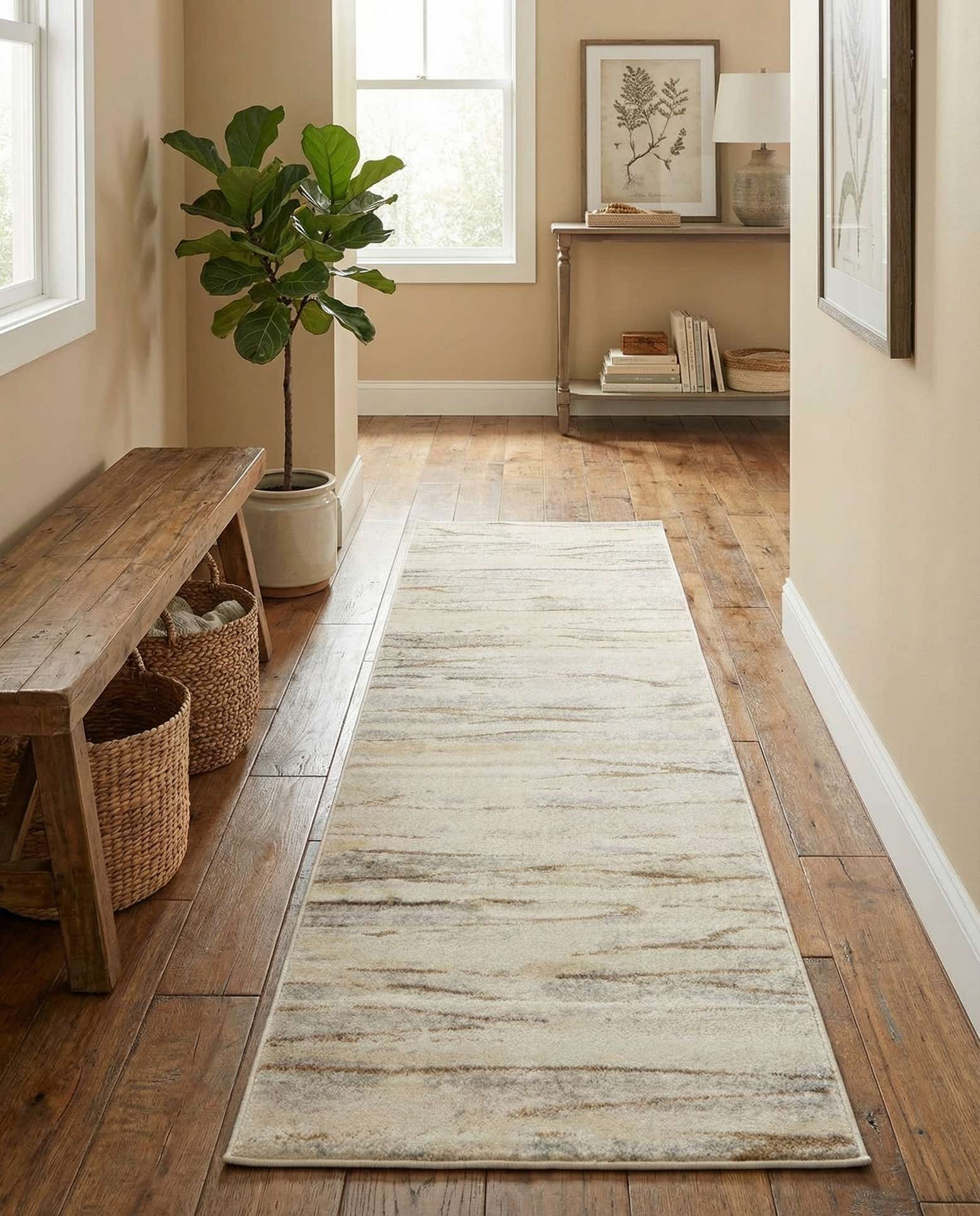 2' 7 x 10' Aria Runner Rug