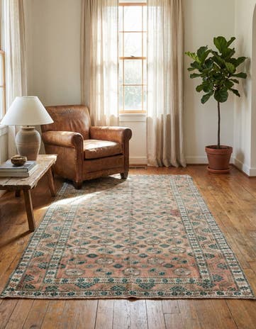 4' x 7' Hand Knotted Ultra Vintage Persian Wool Rug