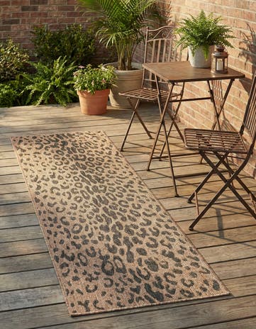 2' x 6' Easy-Clean Safari Indoor / Outdoor Runner Rug
