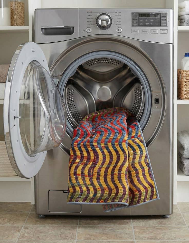 Detail image of 2' x 6'  Washable Modern Indoor / Outdoor Runner Rug