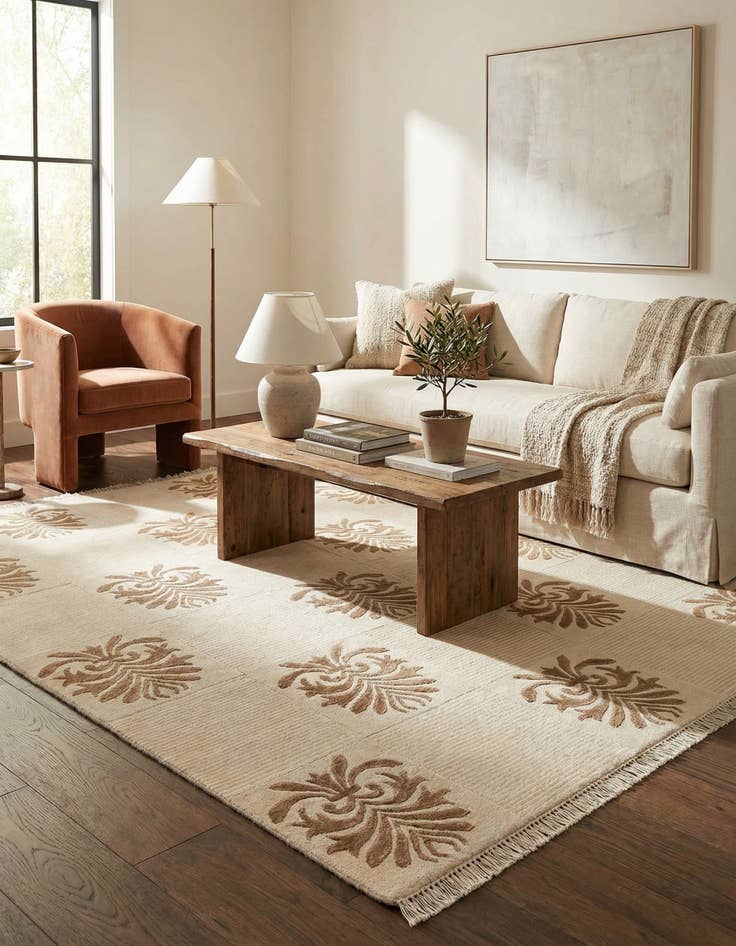 Detail image of 5' x 6' 7  Hand Knotted Darya Wool Rug