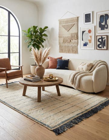 5' 1 x 7' 5 Hand Knotted Moroccan Wool Rug