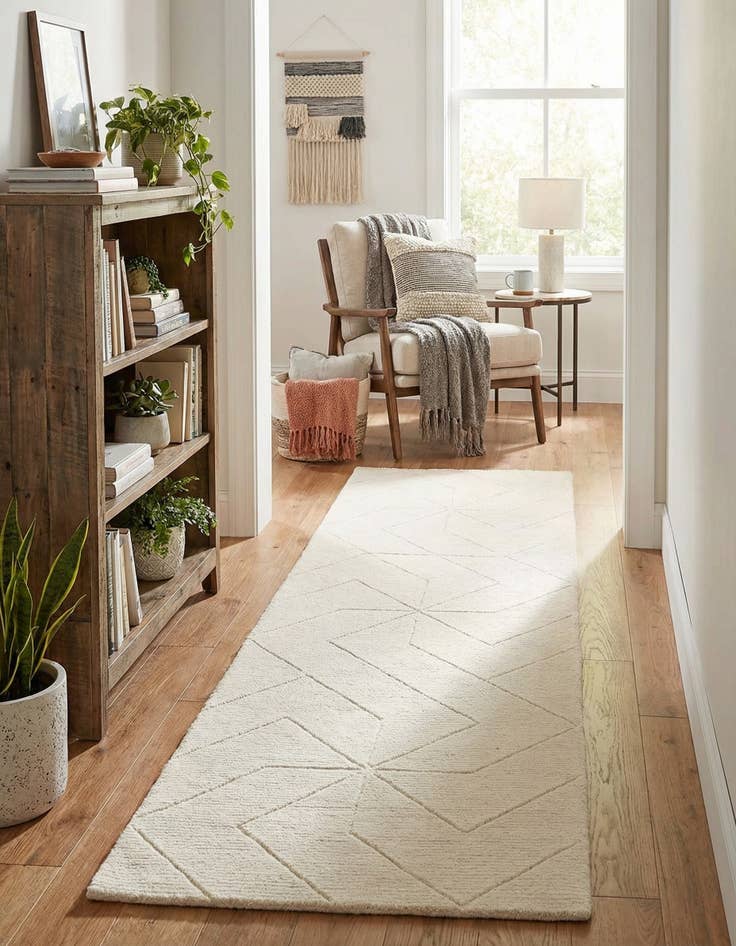 Detail image of 2' x 8' WoolCraft Geometric Runner Rug