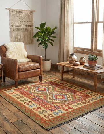 3' 2 x 3' 8 Hand Woven Kilim Maymana Wool Square Rug