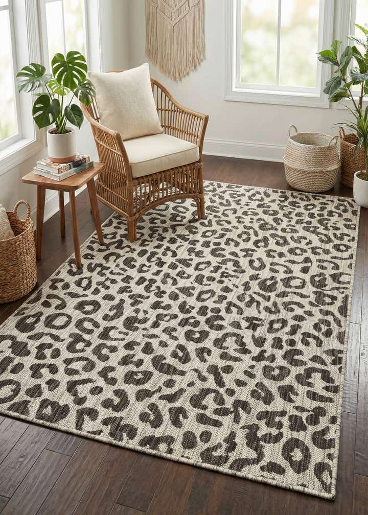 4' x 6' Easy-Clean Safari Indoor / Outdoor Rug