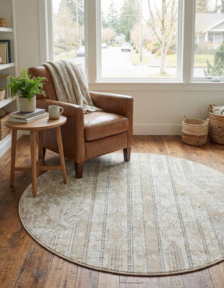 Detail image of 4' x 4' Oregon Round Rug