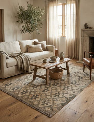 4' 3 x 6' Hand Woven Kilim Maymana Wool Rug