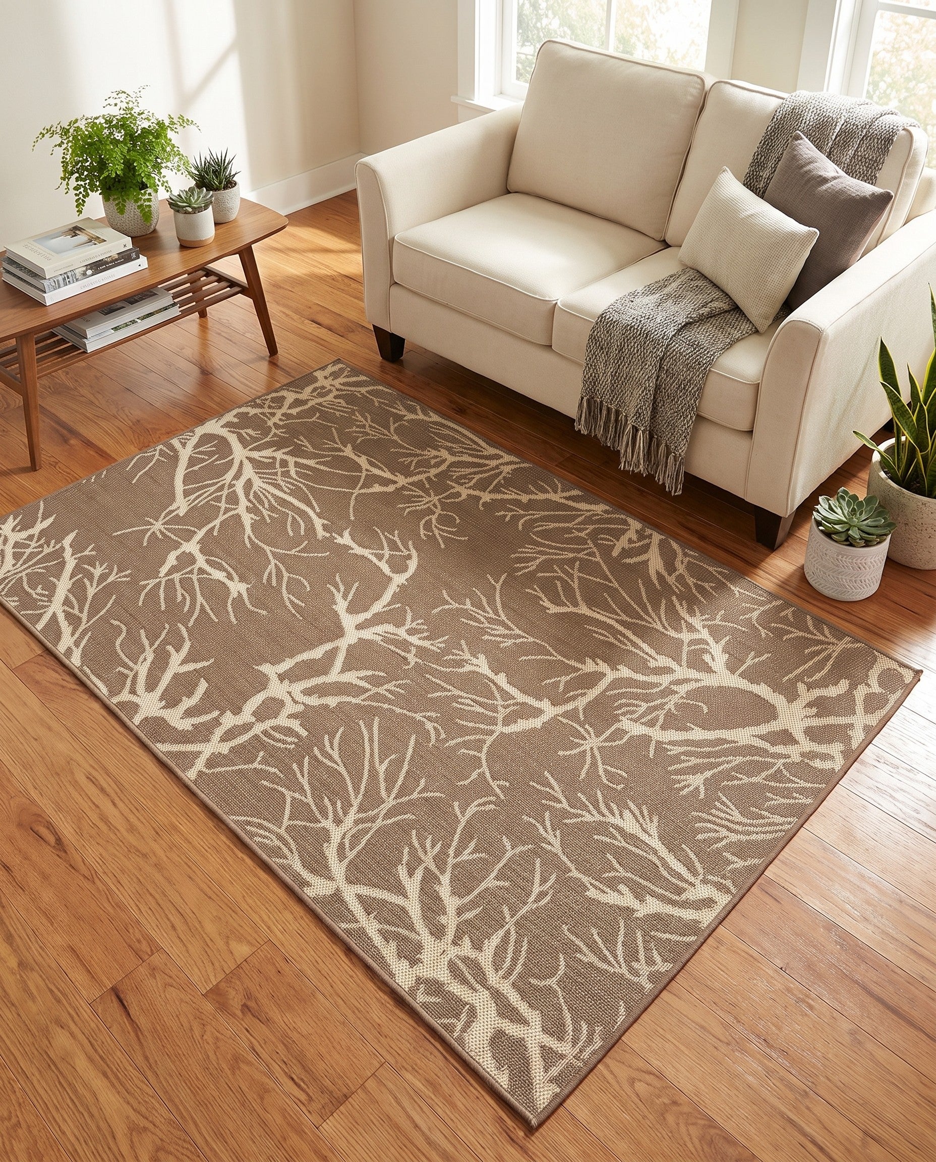 4' x 6' Easy-Clean Botanical Indoor / Outdoor Rug