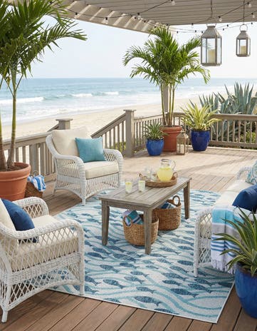 6' 1 x 9' Easy-Clean Coastal Indoor / Outdoor Rug