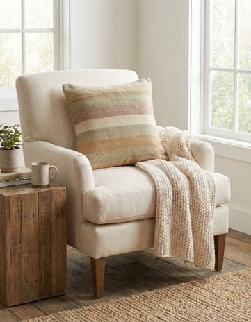 2' 4 x 2' 5 Hand Woven Pillow Wool Square Rug